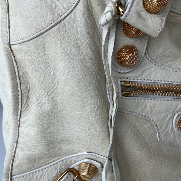 Authentic Balenciaga Large Satchel - Picture 10 of 11